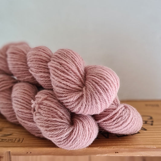 PINK FORGET ME NOT- Varma 3-ply yarn